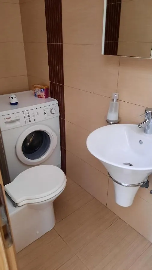 Antonio Apartment Kastela 0*,